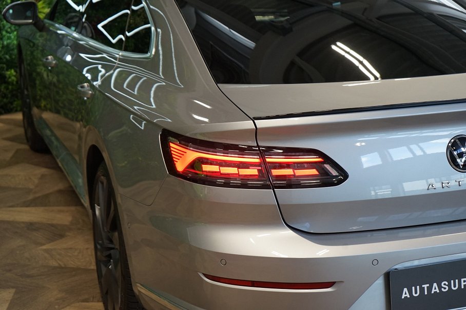 Volkswagen Arteon 2.0 TDI R-Line