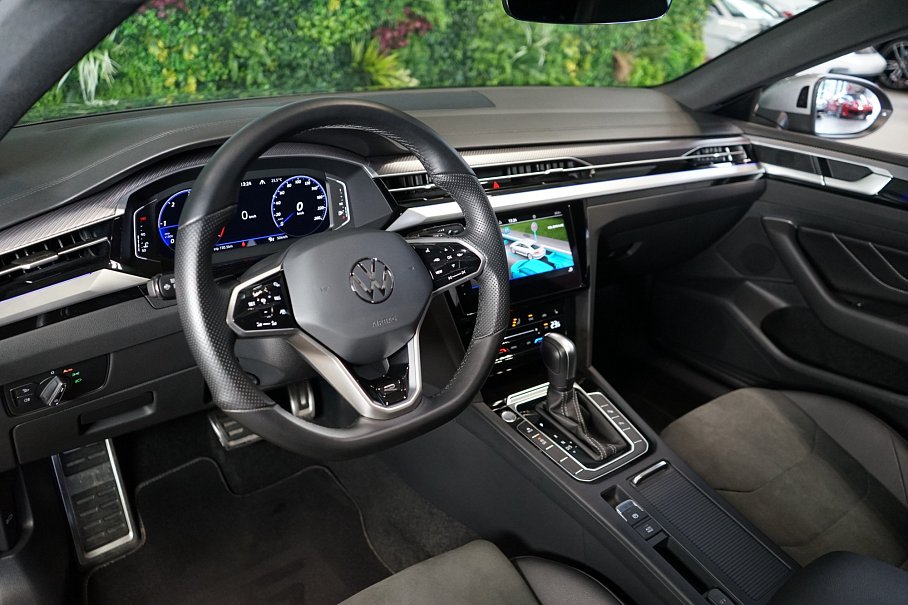 Volkswagen Arteon 2.0 TDI R-Line