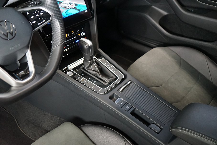 Volkswagen Arteon 2.0 TDI R-Line