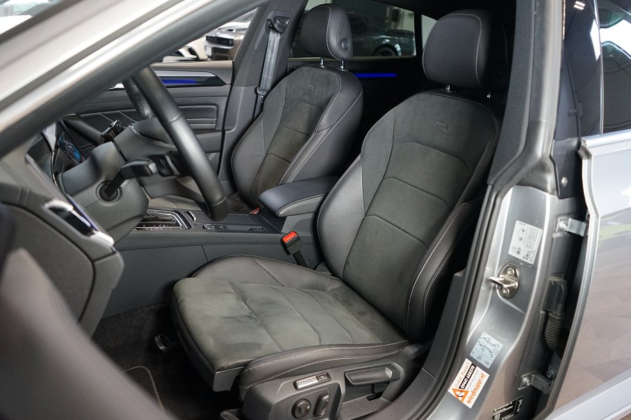 Volkswagen Arteon 2.0 TDI R-Line