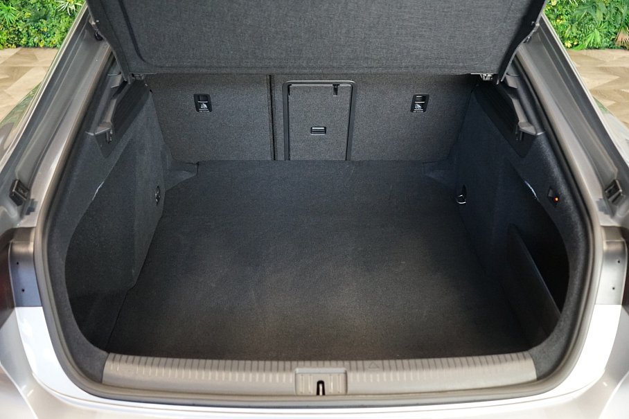 Volkswagen Arteon 2.0 TDI R-Line