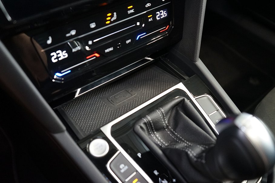 Volkswagen Arteon 2.0 TDI R-Line