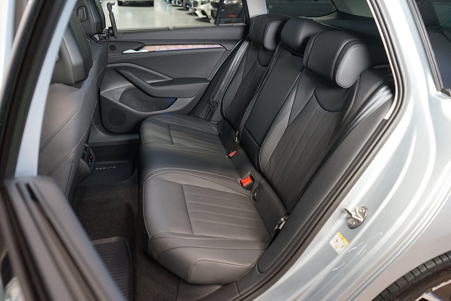 Škoda Superb 2.0 TDI L&K