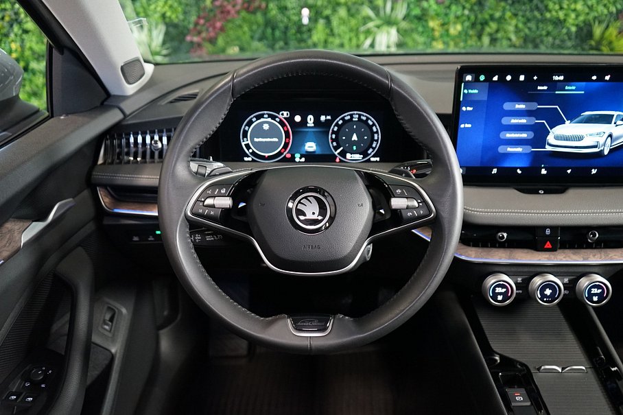 Škoda Superb 2.0 TDI L&K