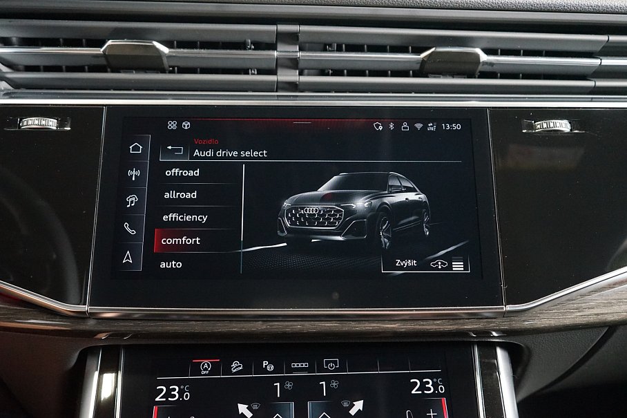 Audi SQ8 TFSI quattro
