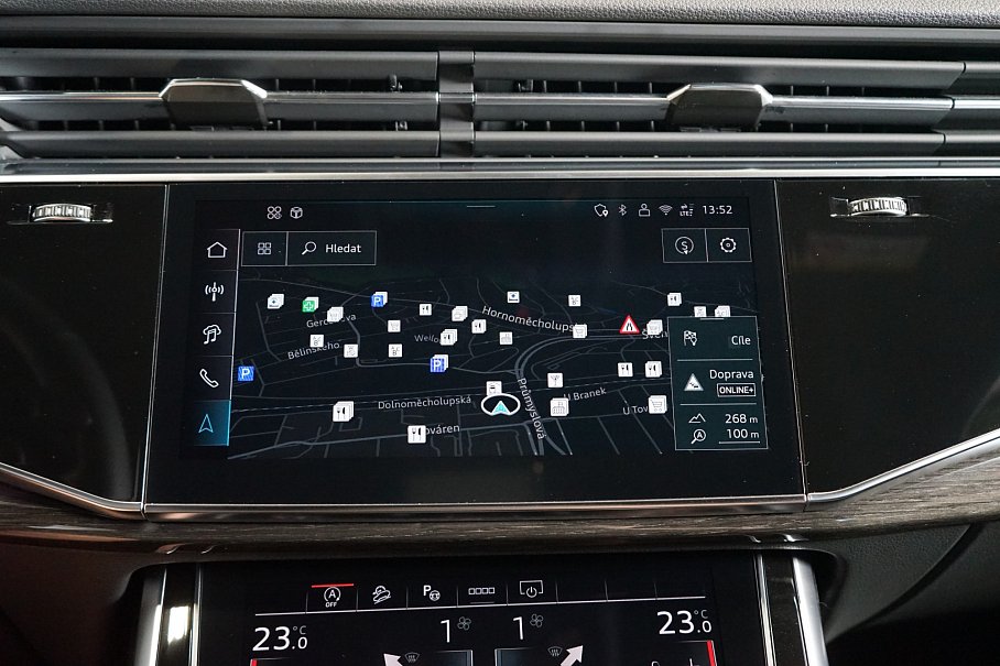 Audi SQ8 TFSI quattro