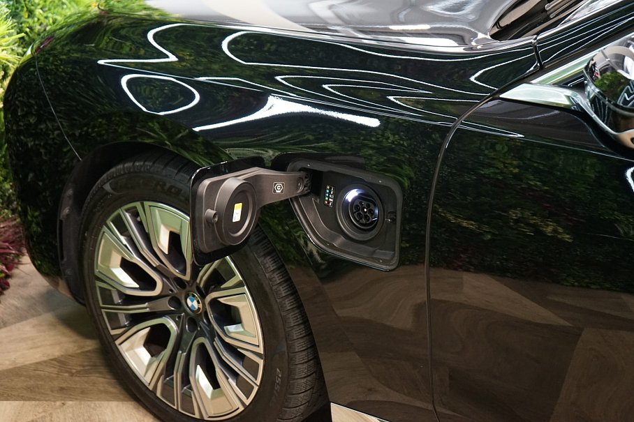 BMW Řada 7 750e xDrive