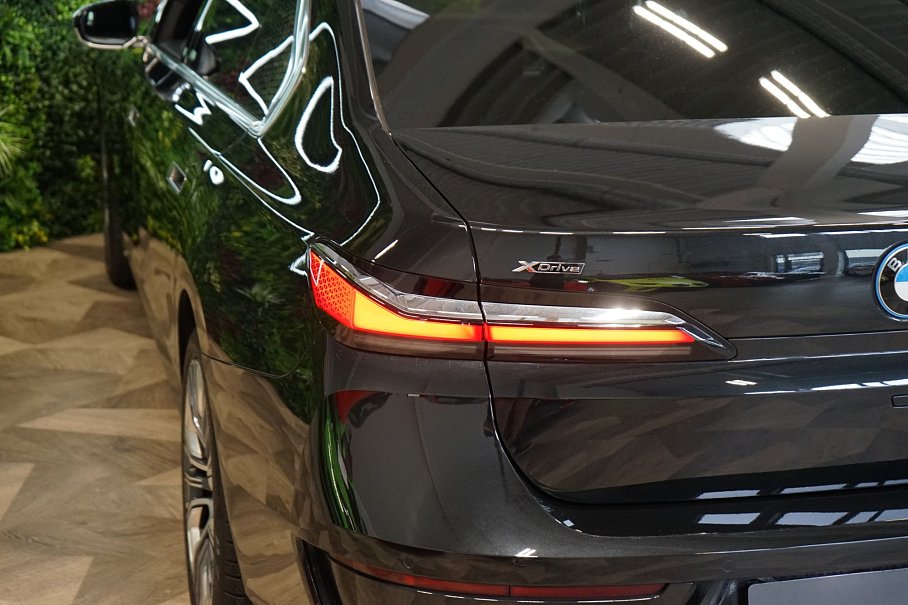 BMW Řada 7 750e xDrive