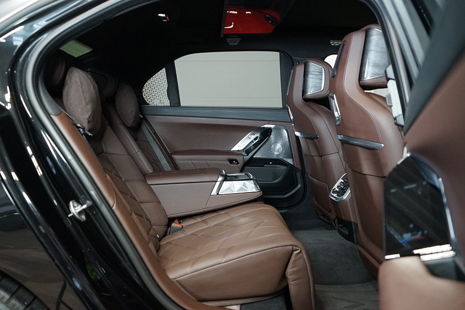 BMW Řada 7 750e xDrive
