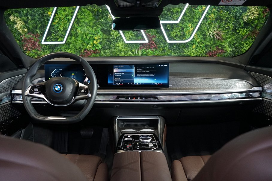 BMW Řada 7 750e xDrive