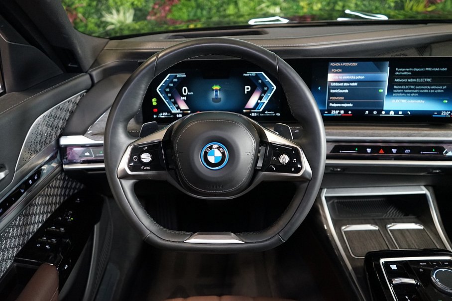 BMW Řada 7 750e xDrive