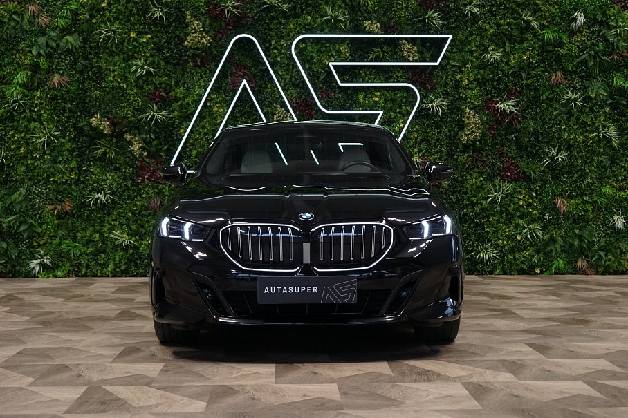 BMW Řada 5 520d xDrive