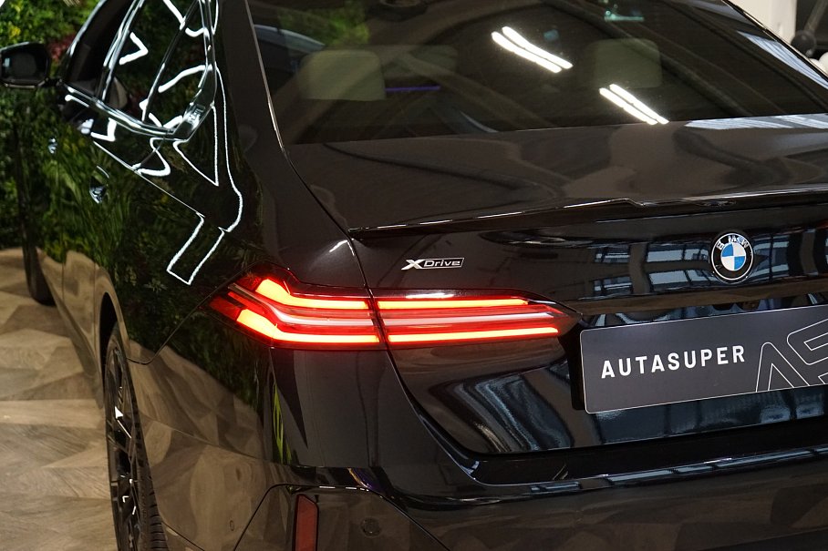 BMW Řada 5 520d xDrive