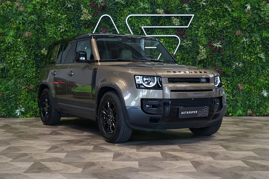 Land Rover Defender 110 P400