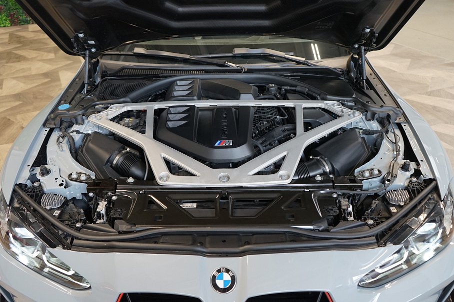 BMW M3 CS