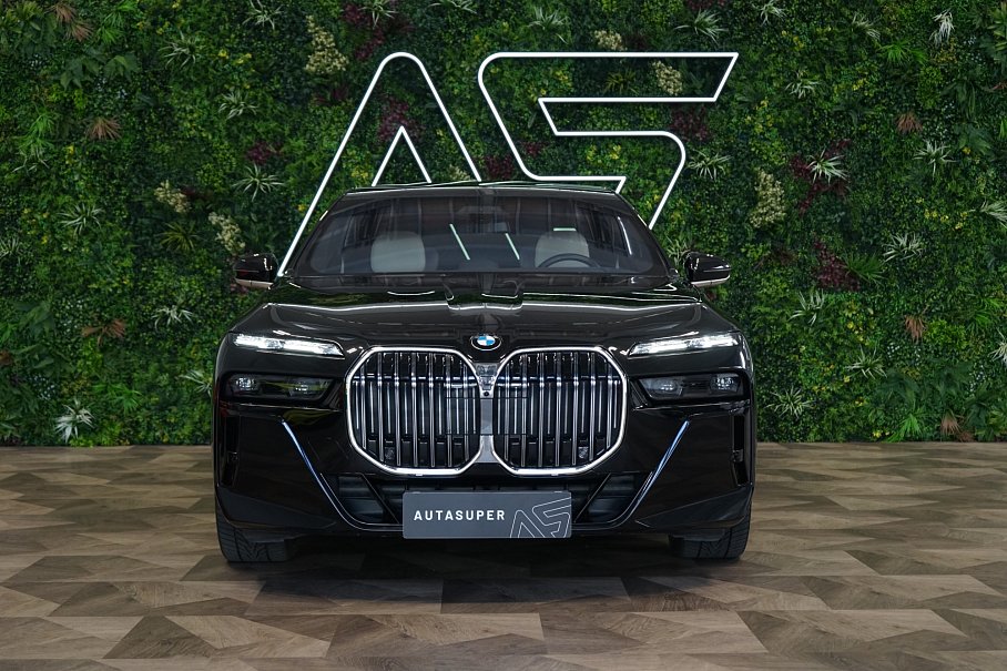 BMW Řada 7 740d xDrive