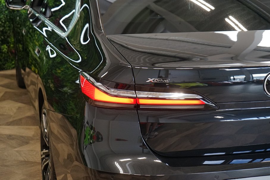 BMW Řada 7 740d xDrive