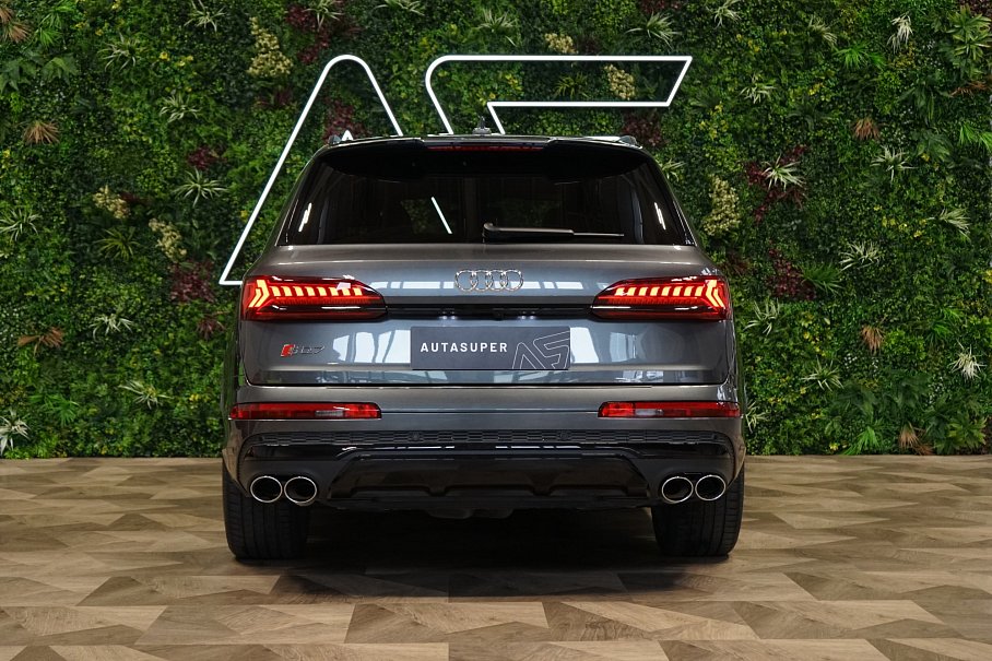 Audi SQ7 TFSI quattro