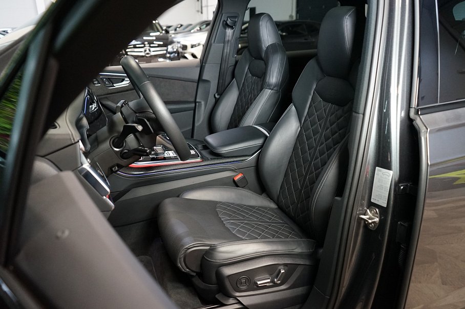 Audi SQ7 TFSI quattro