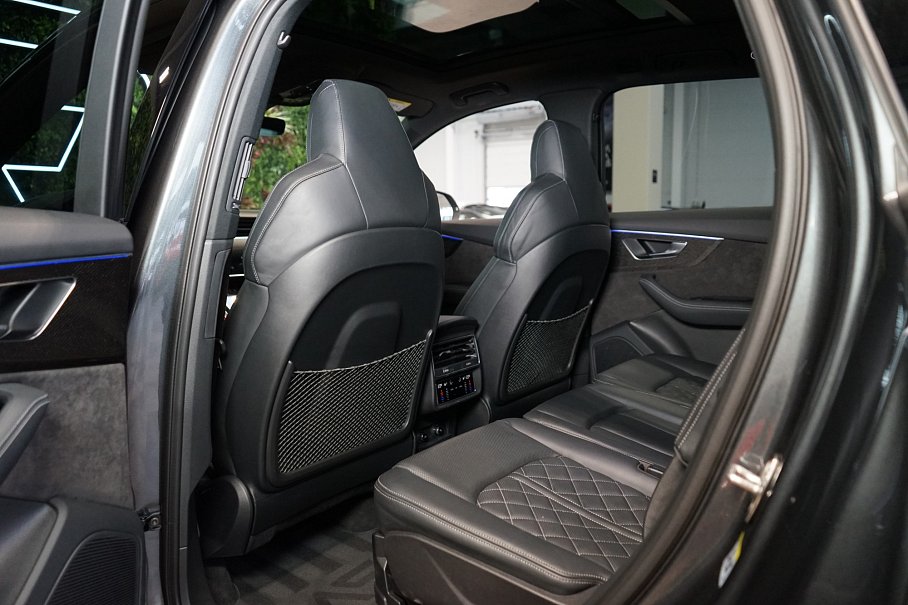 Audi SQ7 TFSI quattro