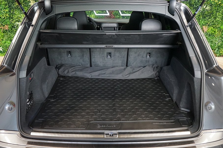 Audi SQ7 TFSI quattro