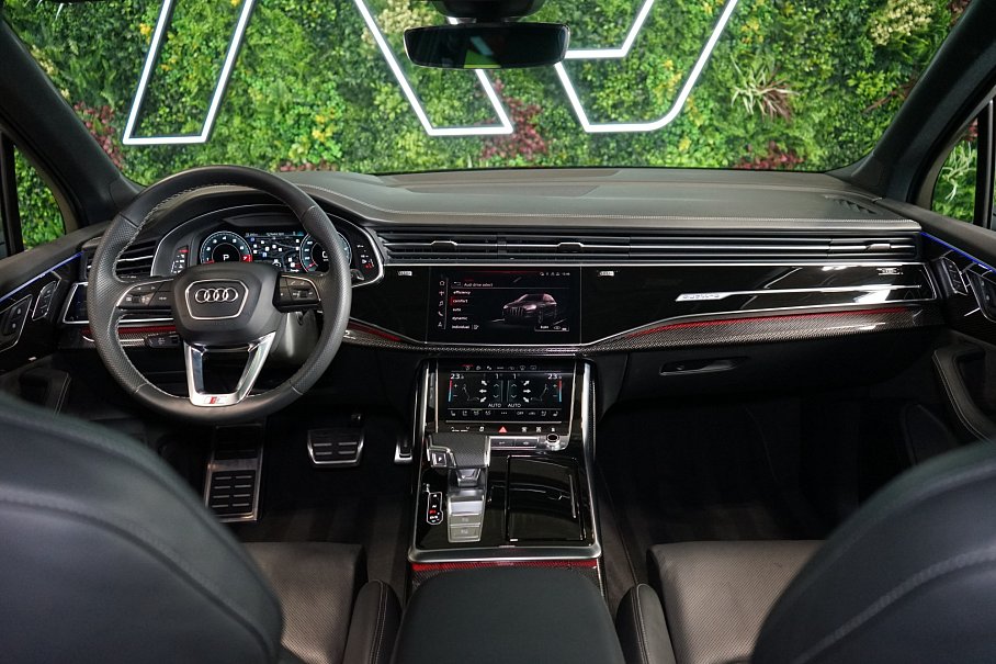 Audi SQ7 TFSI quattro