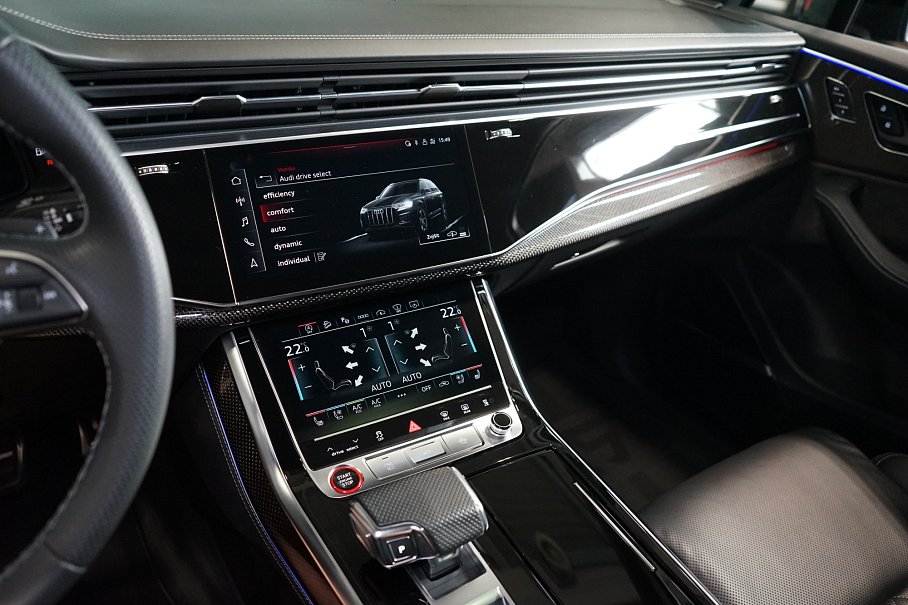 Audi SQ7 TFSI quattro