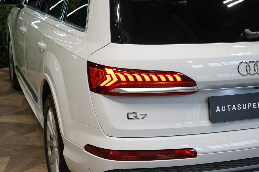 Audi Q7 50 TDI quattro