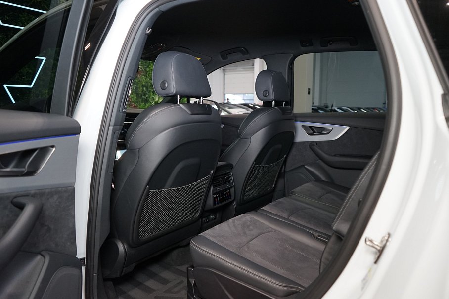 Audi Q7 50 TDI quattro