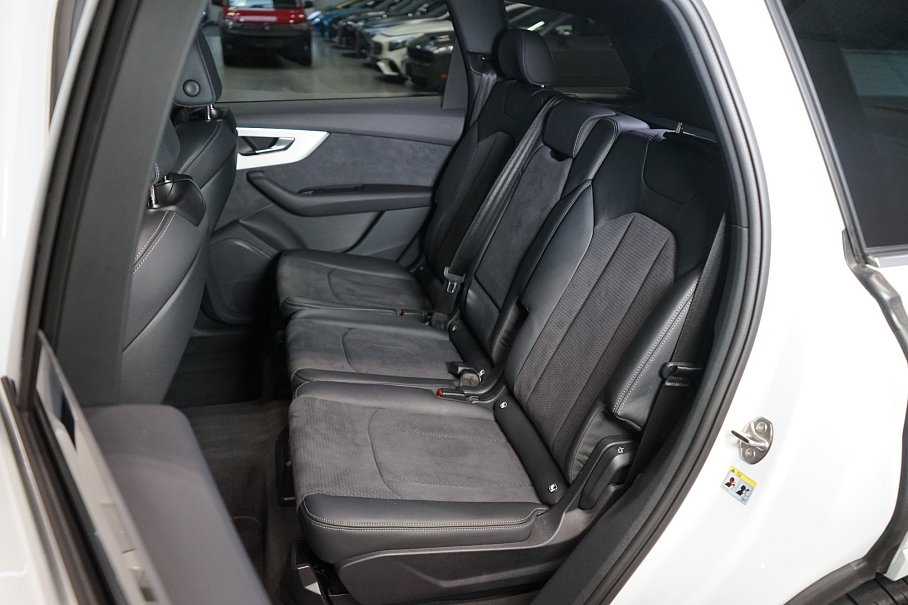 Audi Q7 50 TDI quattro