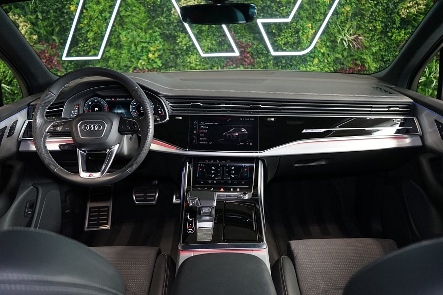 Audi Q7 50 TDI quattro