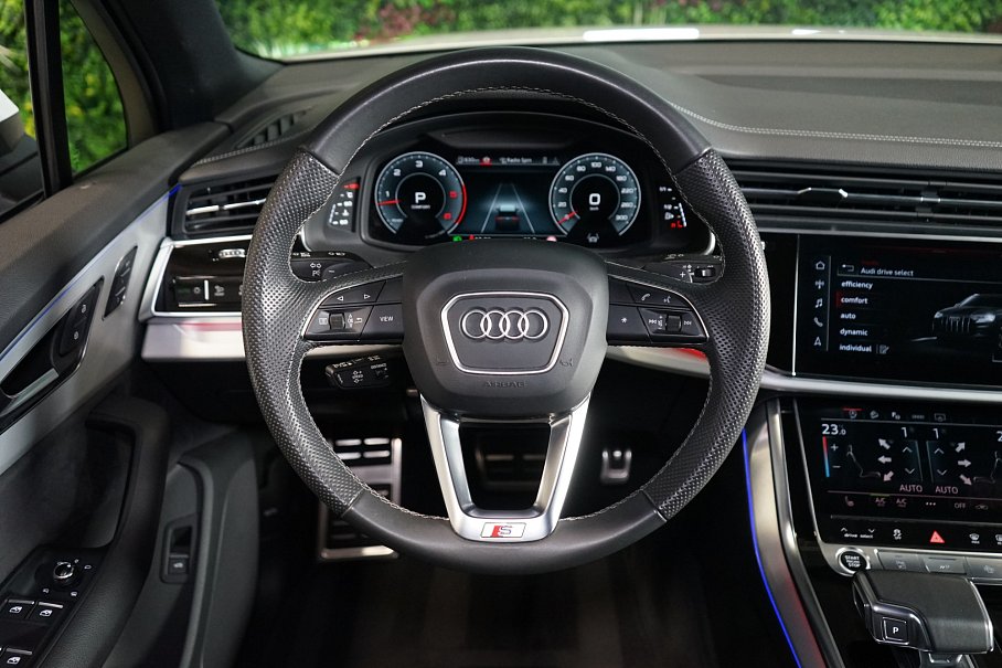 Audi Q7 50 TDI quattro