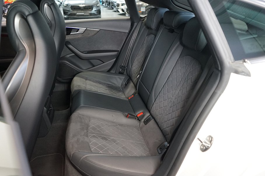 Audi S5 Sportback TDI quattro