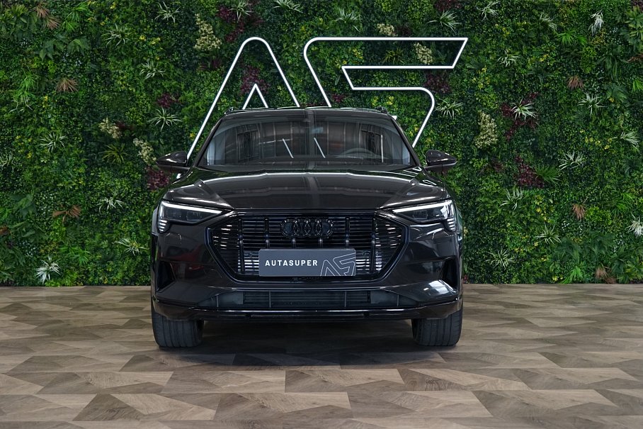 Audi E-tron 55 quattro