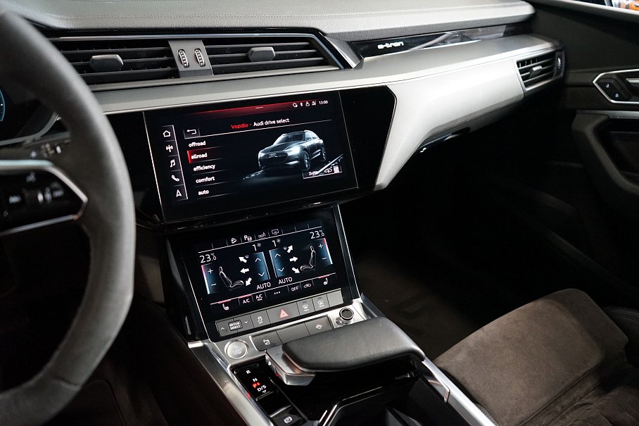 Audi E-tron 55 quattro