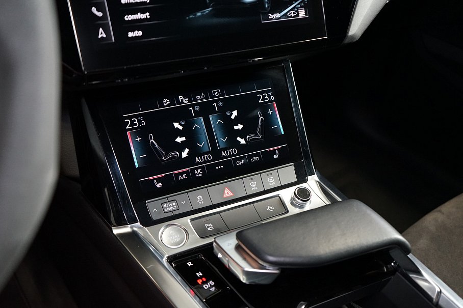 Audi E-tron 55 quattro