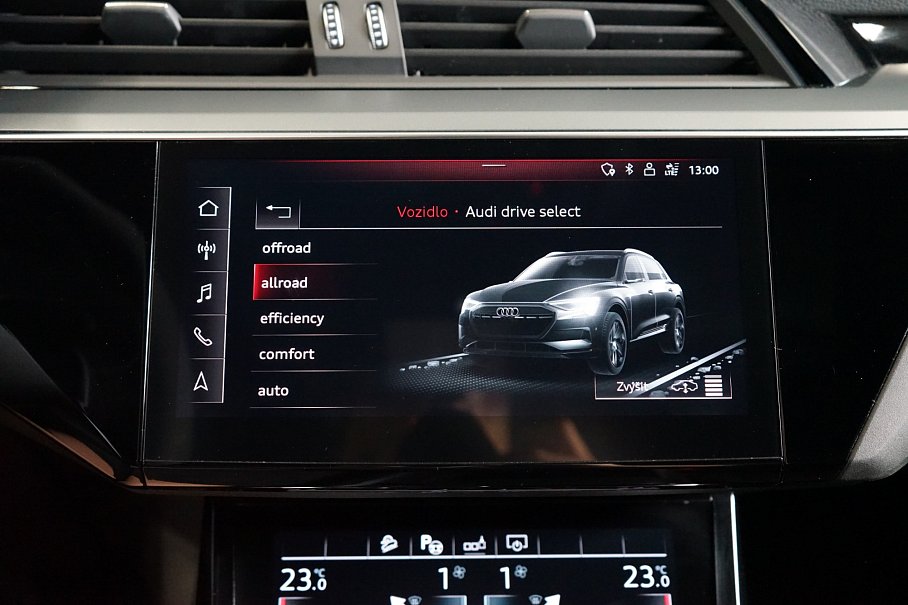 Audi E-tron 55 quattro