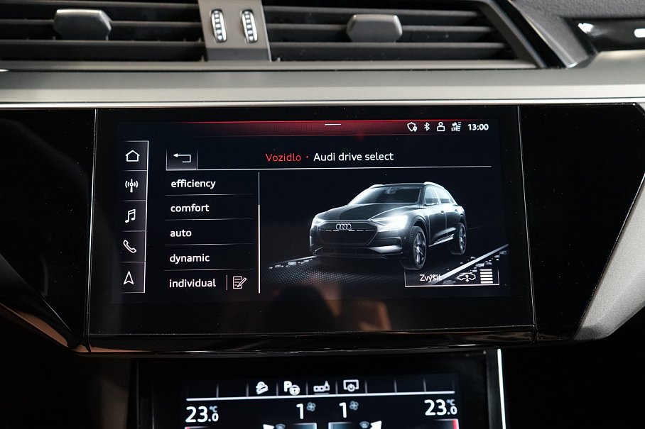 Audi E-tron 55 quattro