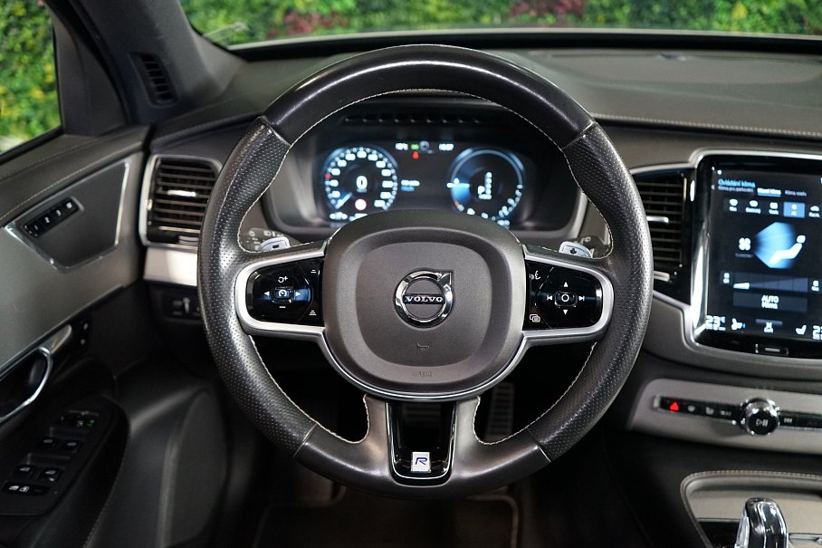 Volvo XC90 T8 AWD Recharge R-Design
