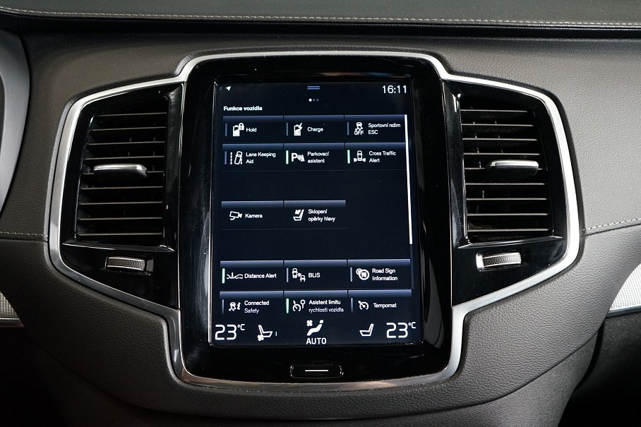 Volvo XC90 T8 AWD Recharge R-Design