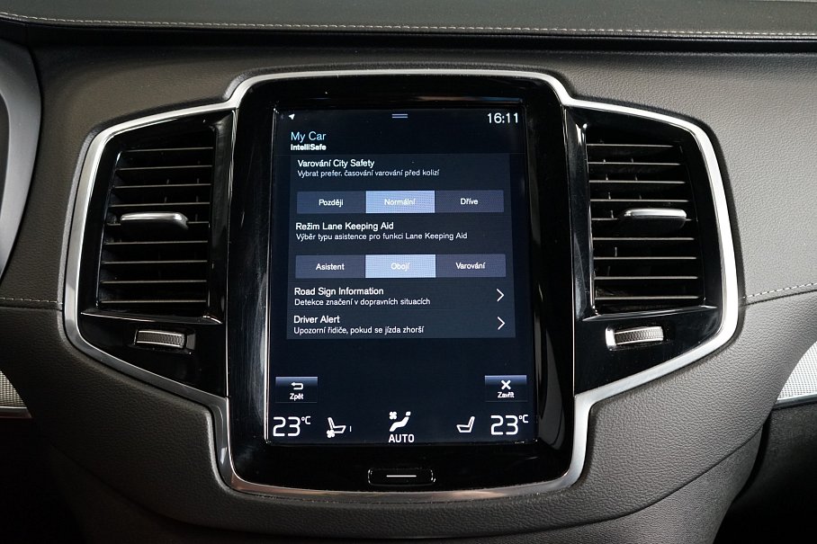 Volvo XC90 T8 AWD Recharge R-Design