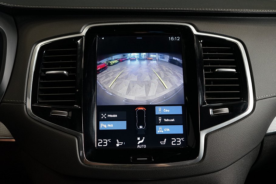 Volvo XC90 T8 AWD Recharge R-Design