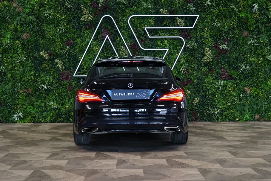 Mercedes-Benz CLA 180d Shooting brake
