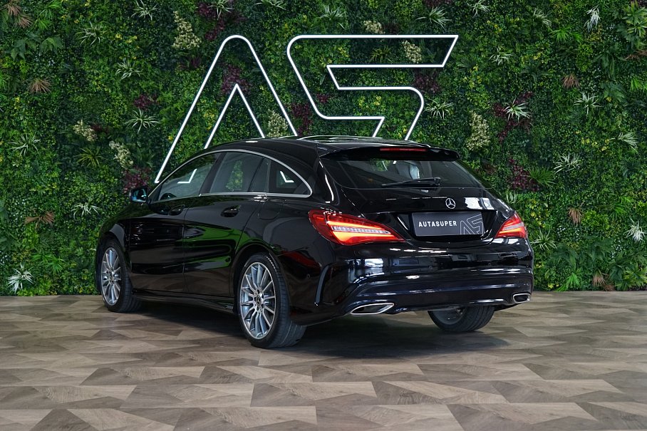 Mercedes-Benz CLA 180d Shooting brake