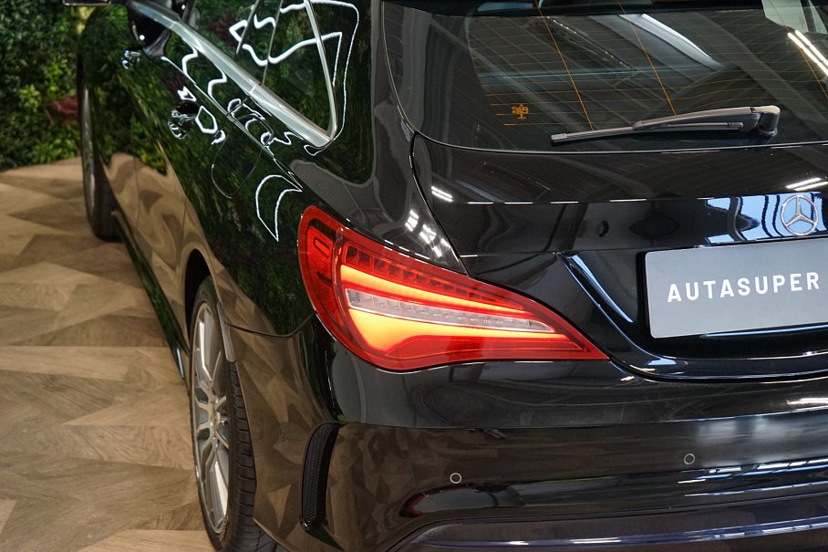 Mercedes-Benz CLA 180d Shooting brake