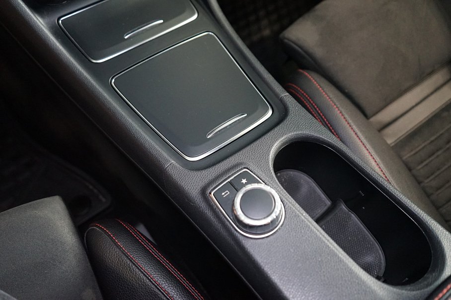 Mercedes-Benz CLA 180d Shooting brake