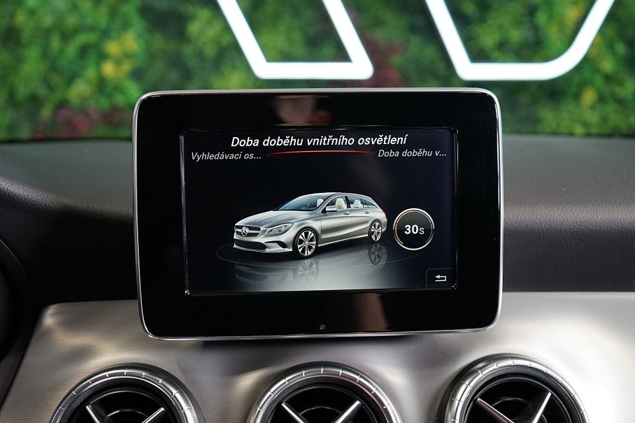 Mercedes-Benz CLA 180d Shooting brake