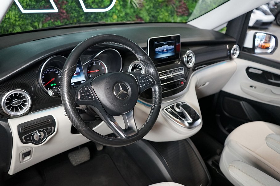 Mercedes-Benz Třída V 220d