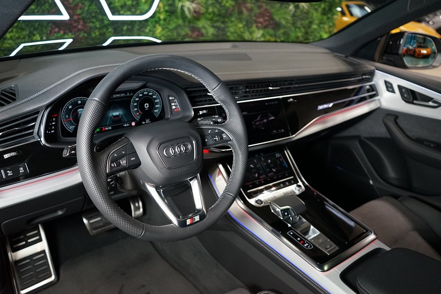 Audi Q8 50 TDI quattro