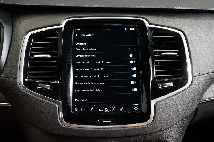 Volvo XC90 T8 AWD Recharge R-Design